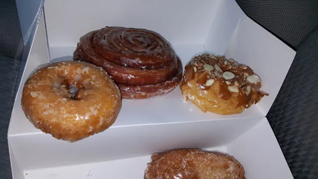 St. Louis Hills Donut Shop