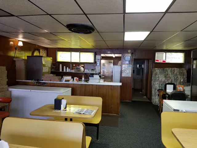 Capri Pizza Parlor