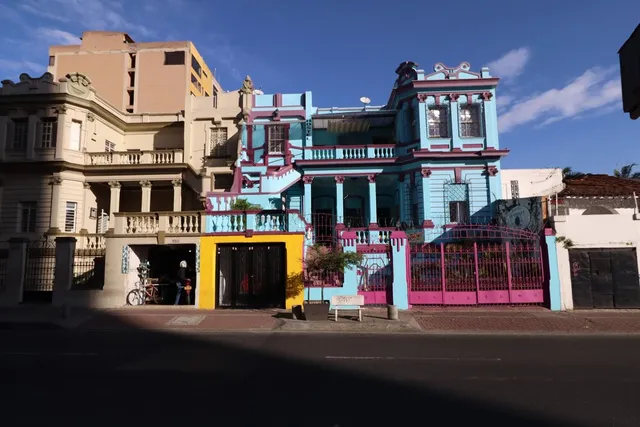 Hostel La Antigua Capsula Cali