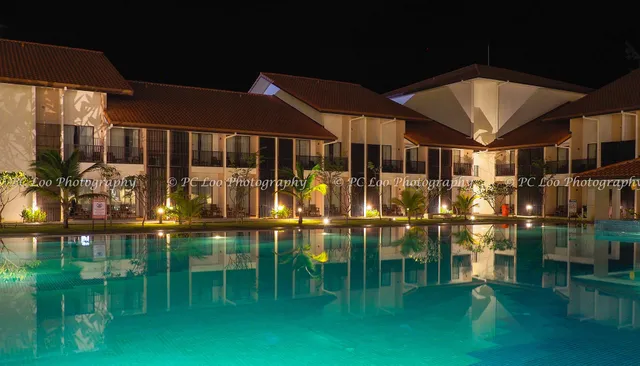 Lanjut Beach & Golf Resort (OLD)