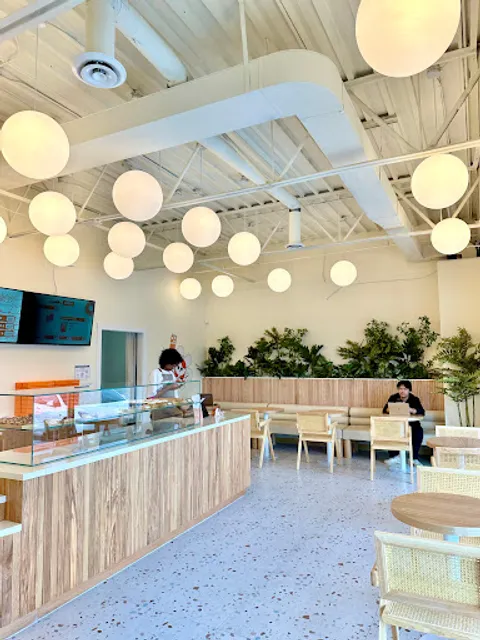 Umaido Donuts - Pembina