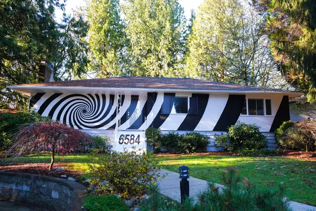 The DLG (Deer Lake Gallery)