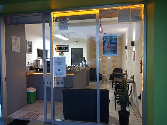 Tzintzuni Café Barra Express