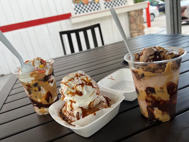 Nana's Ice Cream and Grill