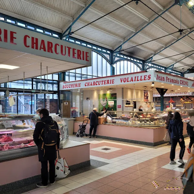 Halles centrales et marché central