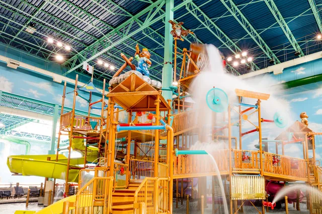 Great Wolf Lodge Indoor Water Park | Illinois
