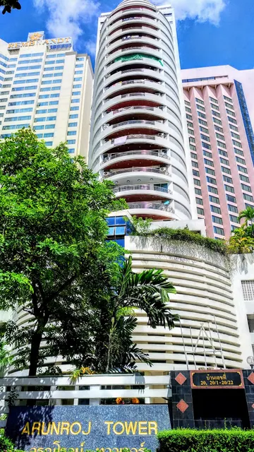 Arunroj Tower