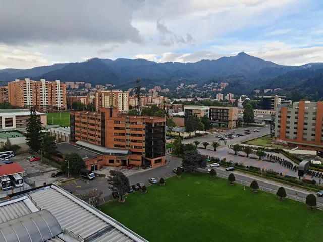 TOSTAO' Café y PAN - Canton Norte Carrera 11