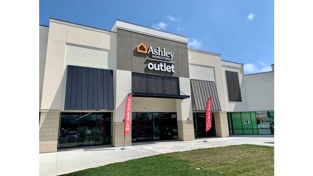 Ashley Outlet