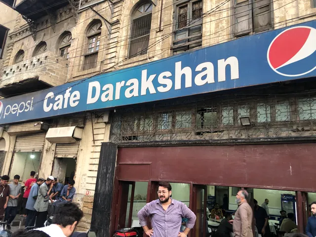 Cafe Darakhshan