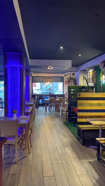 Cafe Lounge & Bar Lluna Lluna