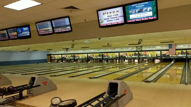 Laraway Lanes