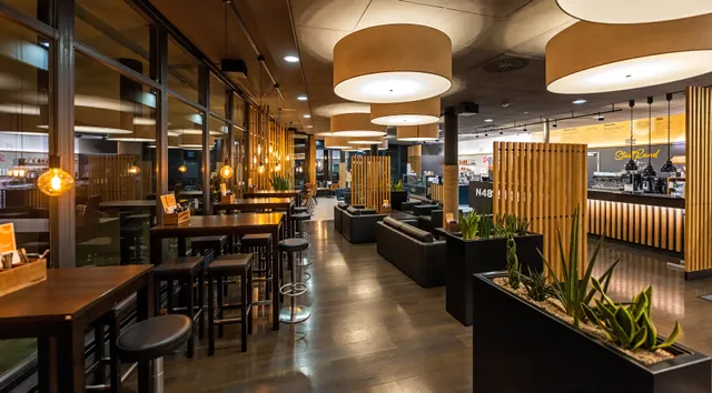 StadtRand Bistro & Cafe am Donaubad