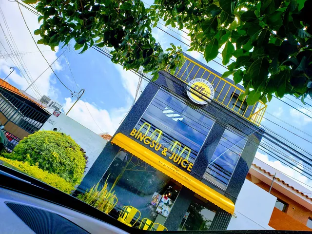 Ellys Bingsu & Juice