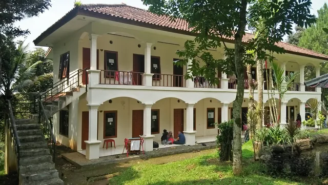 Antariksa Resort