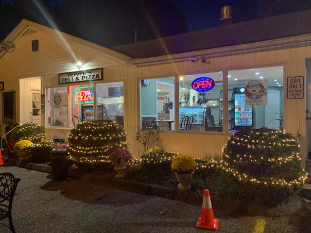 Oliver's Deli & Pizza