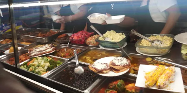 La Fonda Deli