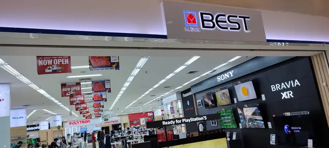 Yamada Best Summarecon Mall Serpong (No. 1 Electronic Store From Japan)
