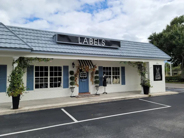 Labels Timeless Clothing