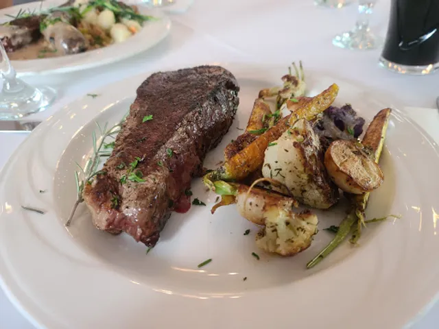 The Elkridge Furnace Inn