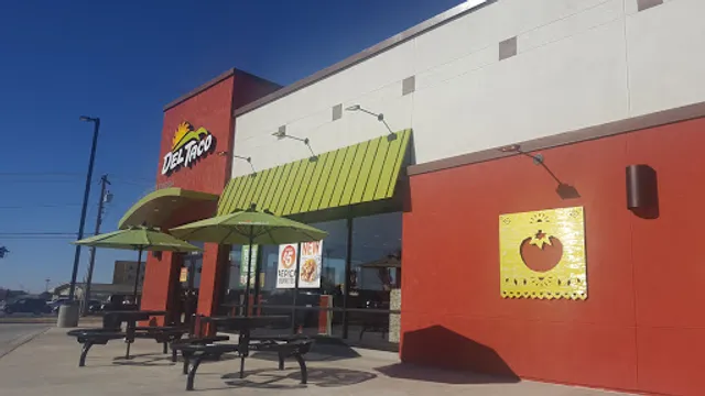 Del Taco