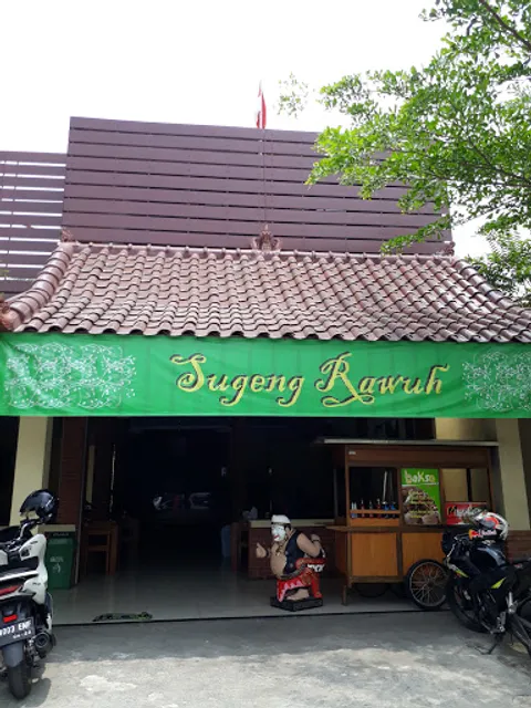 Nasi Pecel Khas Madiun Mbak Ira