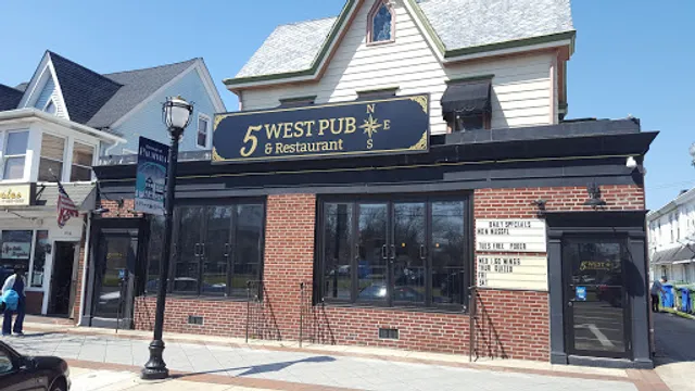 5 West Pub