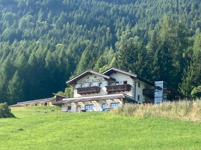 Chalet Alpina