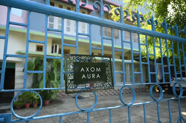 Axom Aura