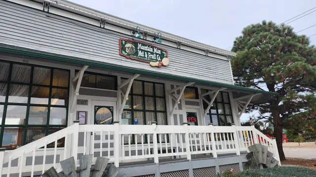 Mountain Man Nut & Fruit Company