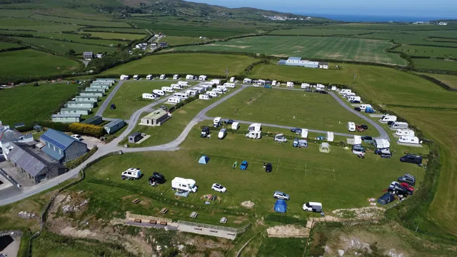 Maes Gwersylla Dwyros Campsite