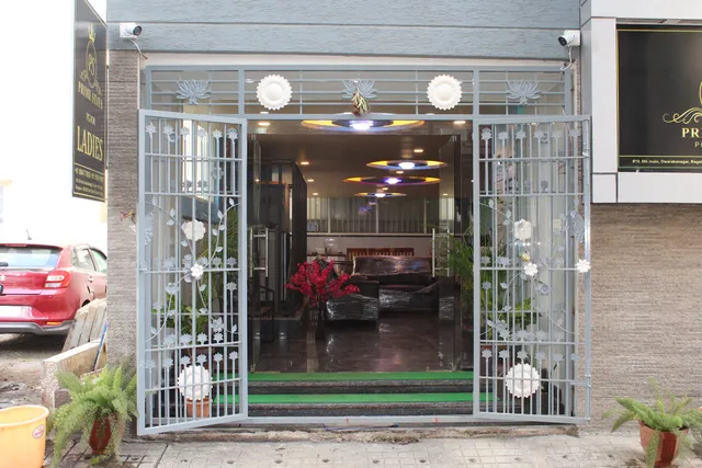 Prime Stays PG for Ladies