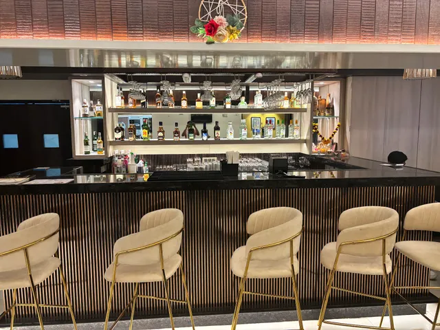 Portico-B4M Restaurant & Bar | North Indian | Tandoor