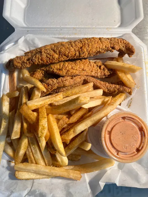 Kingaling Smoked Turkey Legs & More