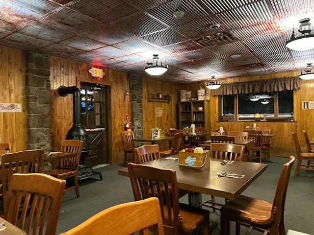 HillBilly's Grub & Pub