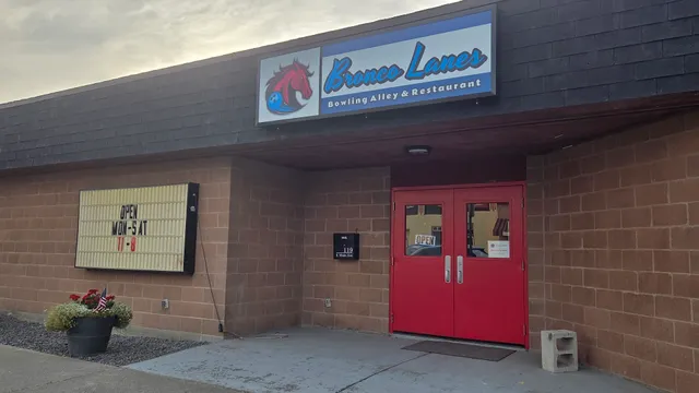 Bronco Lanes