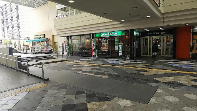 MOS BURGER Seishin Plenty Shop