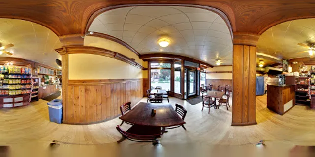 Spring Street Deli & Pizzeria