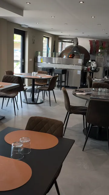 La Vita Gioiosa - Pizzeria à La Louvière