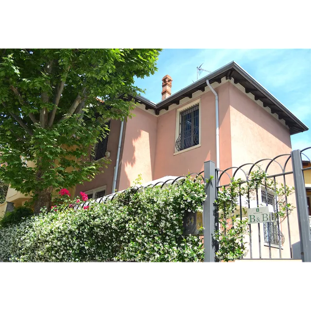 K34 - Bed & Breakfast