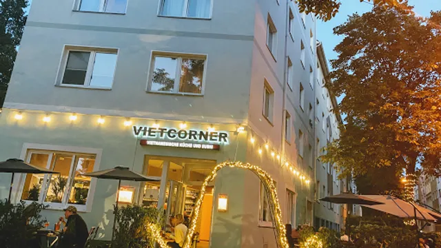 1992 Vietnamese Fusion & Sushi