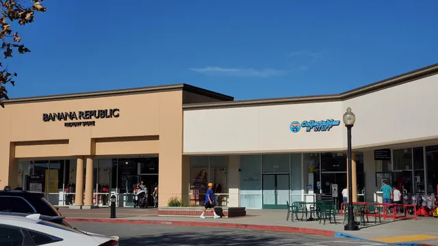 Collectables N' Stuff