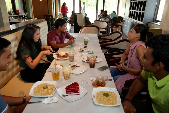 Tea Avenue - Jawatte