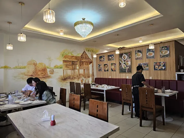 BOLAN THAI ALAM SUTERA