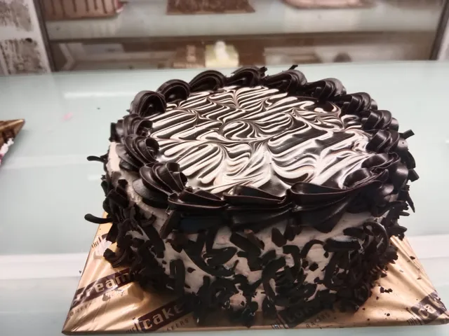 The Cake & Cream Factory