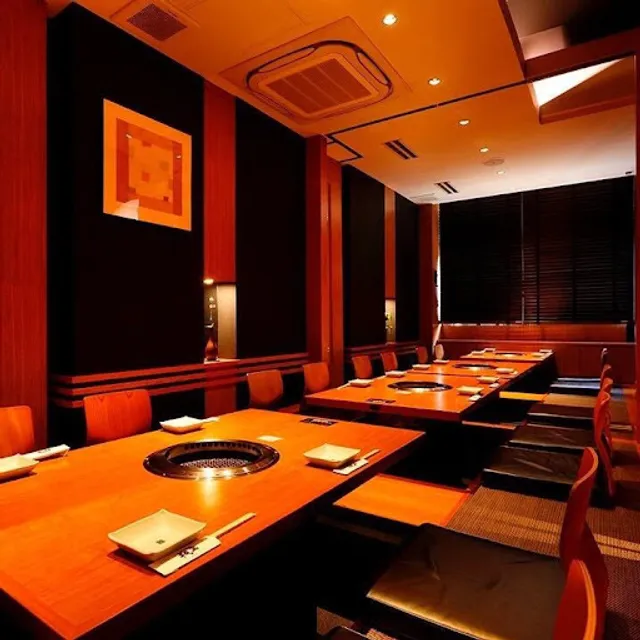 焼肉韓菜 和っ黒