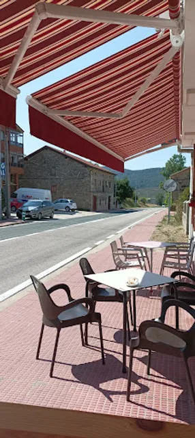 Hostal-Restaurante El Escudo