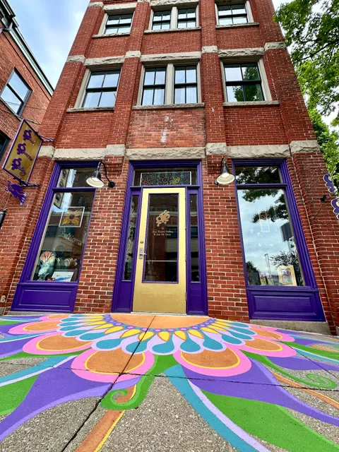 Glass Growers Gallery & Gifts