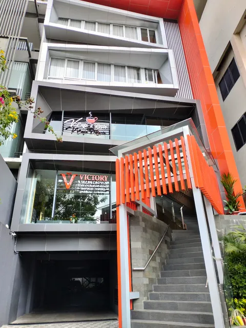 Victory Hotel Laundry Cafe & Resto