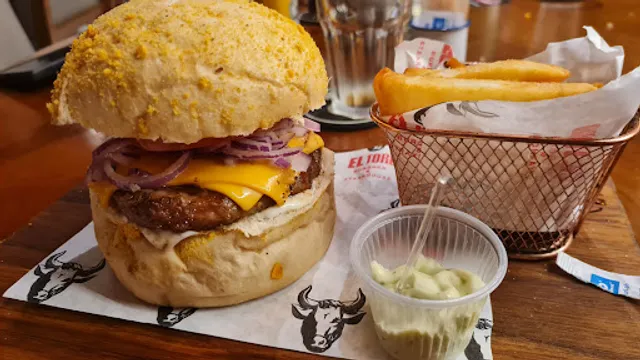El Toro Burguer